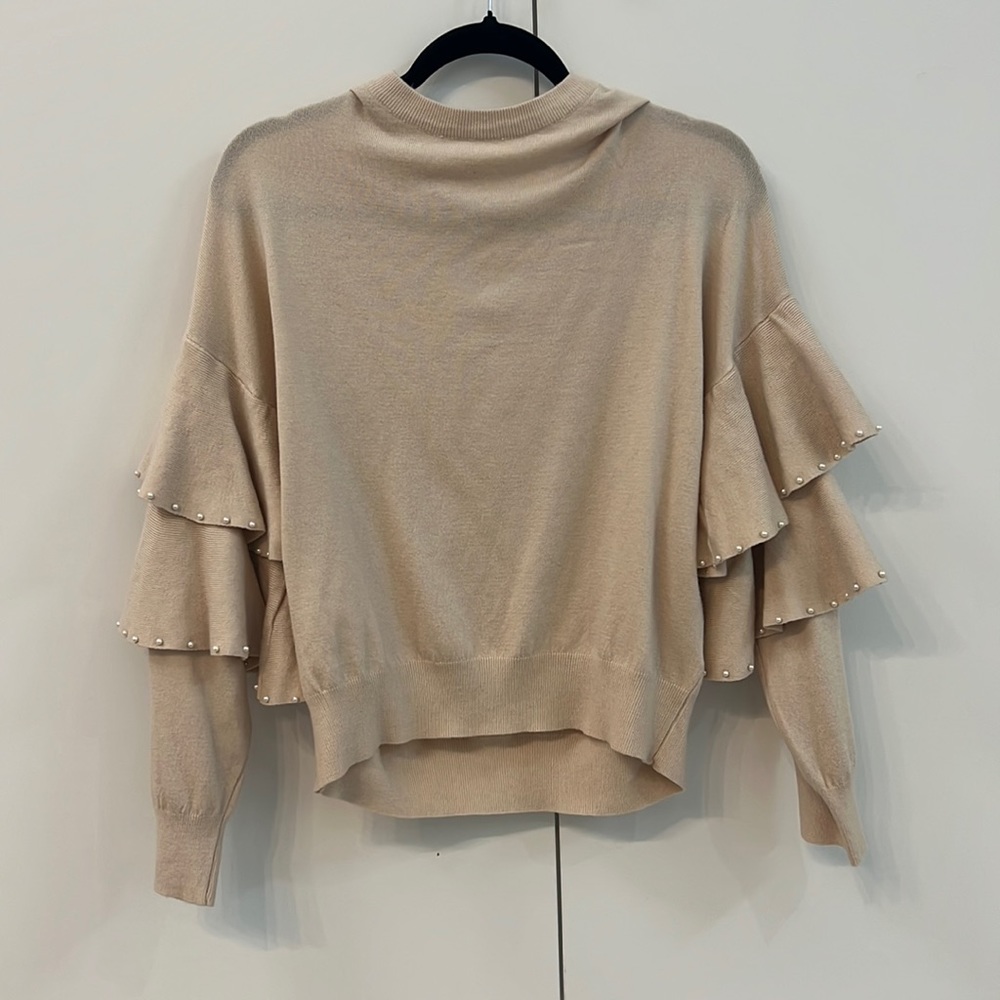 Pearl sweater